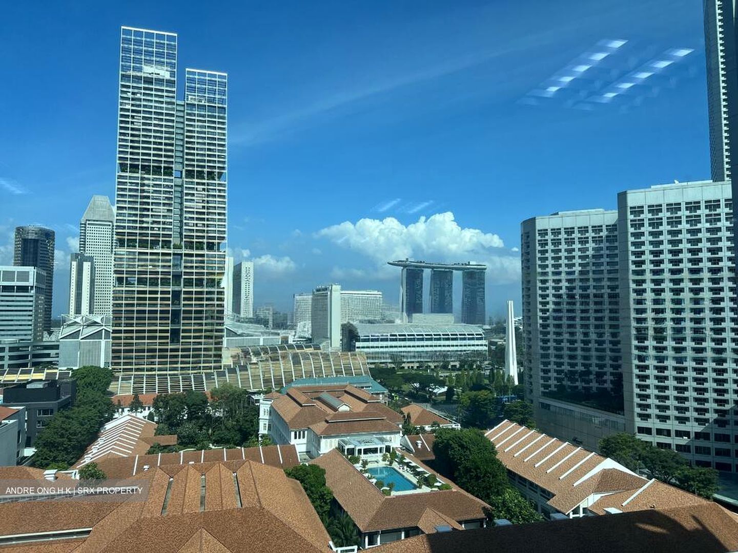 Odeon Towers (D7), Office #450870871